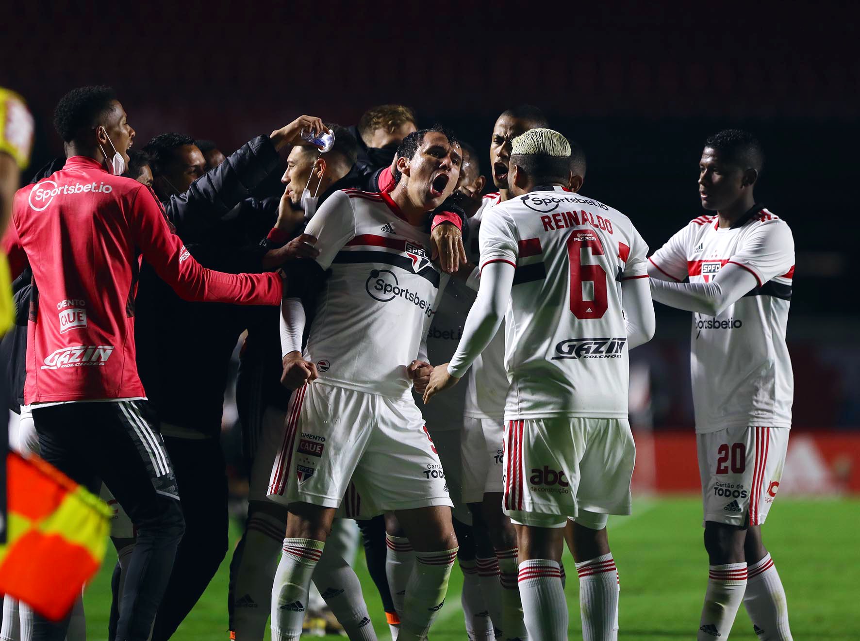 Estatísticas e ficha técnica São Paulo 2x0 Vasco