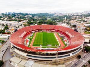 Estádio Cícero Pompeu de Toledo, o Morumbi