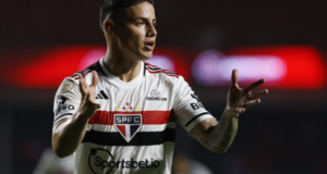 James Rodriguez - Rubens Chiri / São Paulo