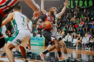 São Paulo vence o Bauru pelo Paulistão de basquete